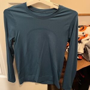 Lulu swiftly breathe